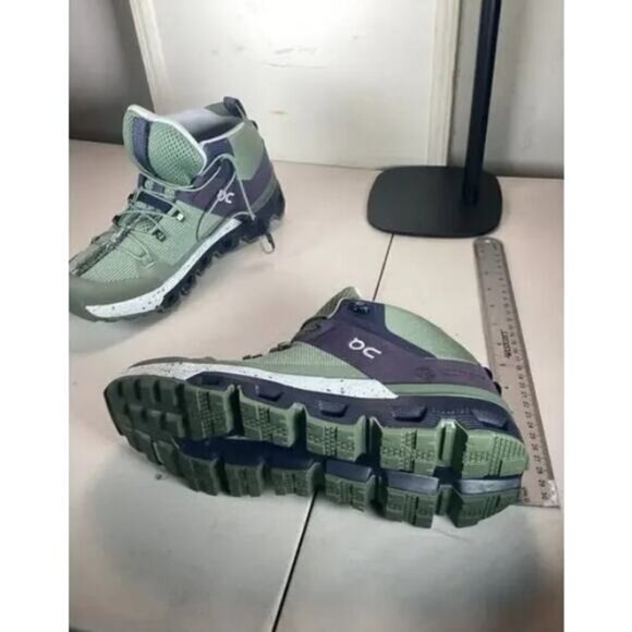 Whimsigoth heritage old money On Cloudtrax Women's Hiking Shoes Size 8.5 - Picture 2 of 3